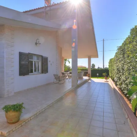 Villa Gio By Interhome Plemmirio